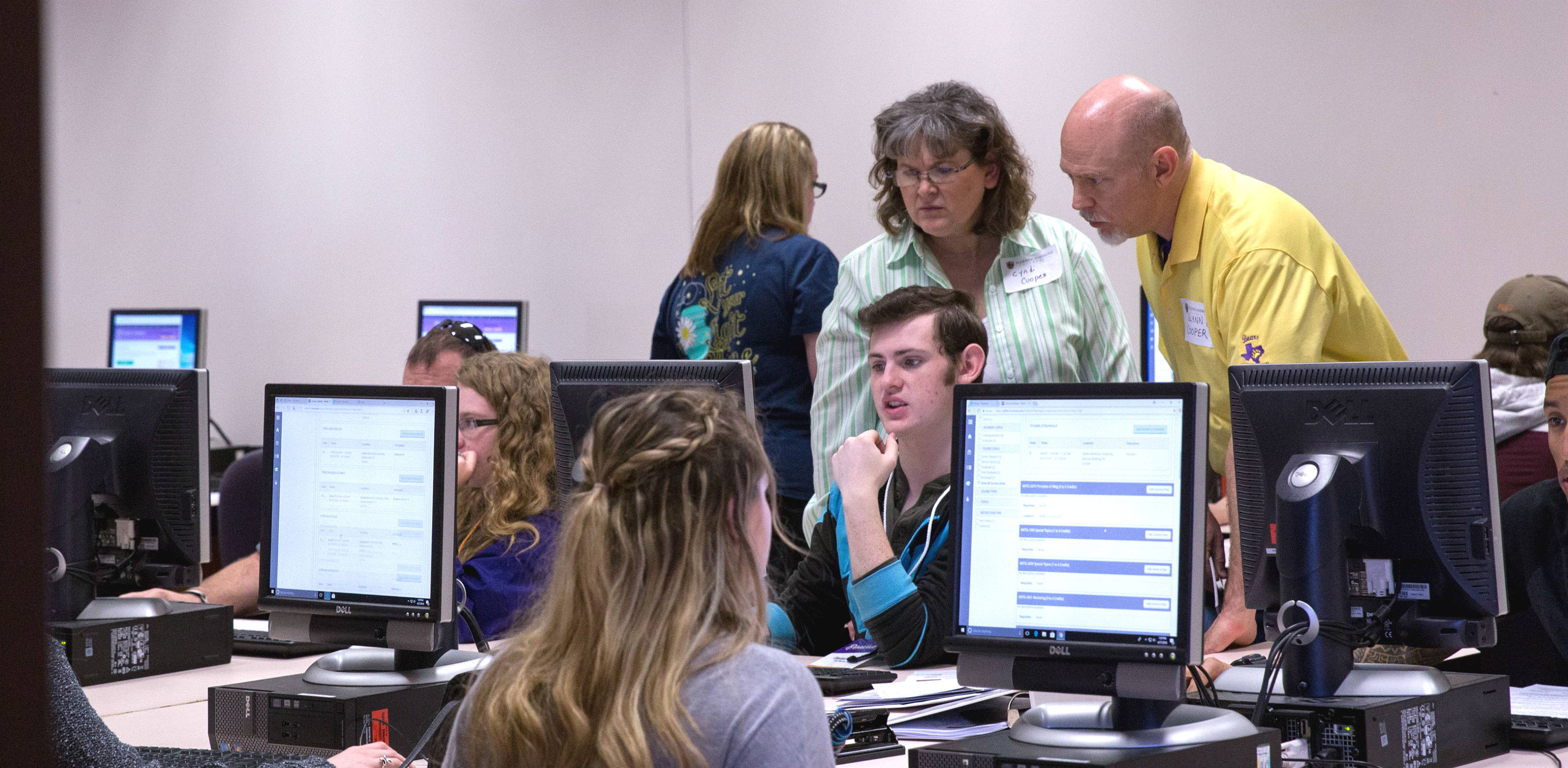 Photo of Information System class going on.