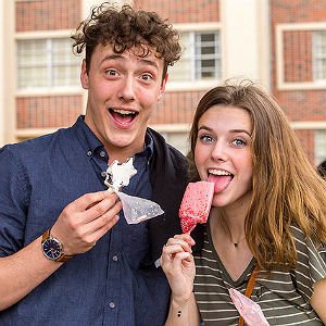 marketing program students enjoying frozen treats at HSU event