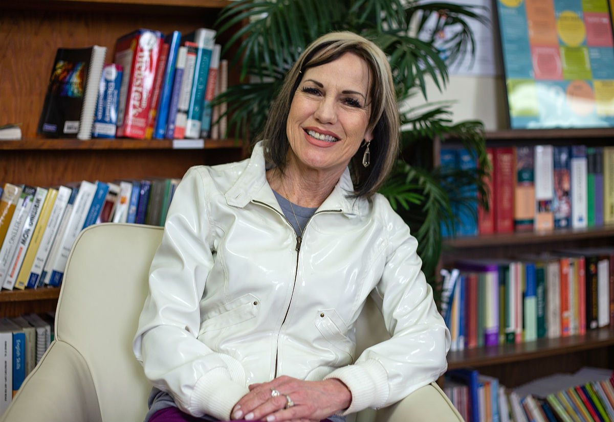 Jana Wesson-Martin-HSU English Program
