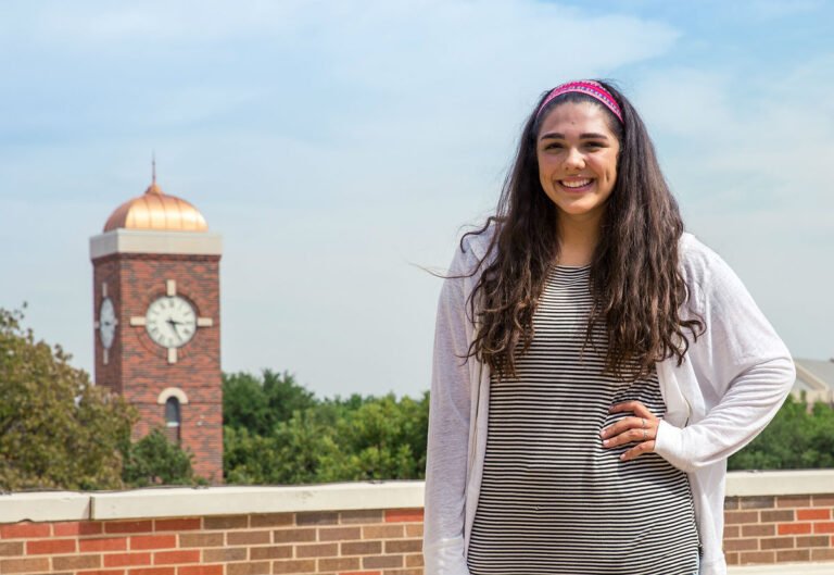 Addison Garcia- HSU Spanish Program student