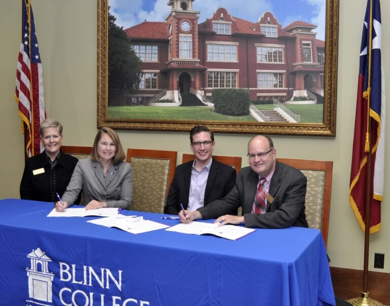 Blinn HSU Articulation Signing