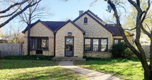 HSU University Campus House