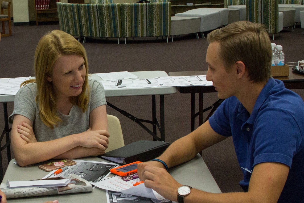 HSU student talking to financial aid administrator