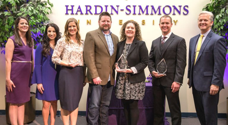 HSU professors and teachers group photo at the alumni awards ceremony