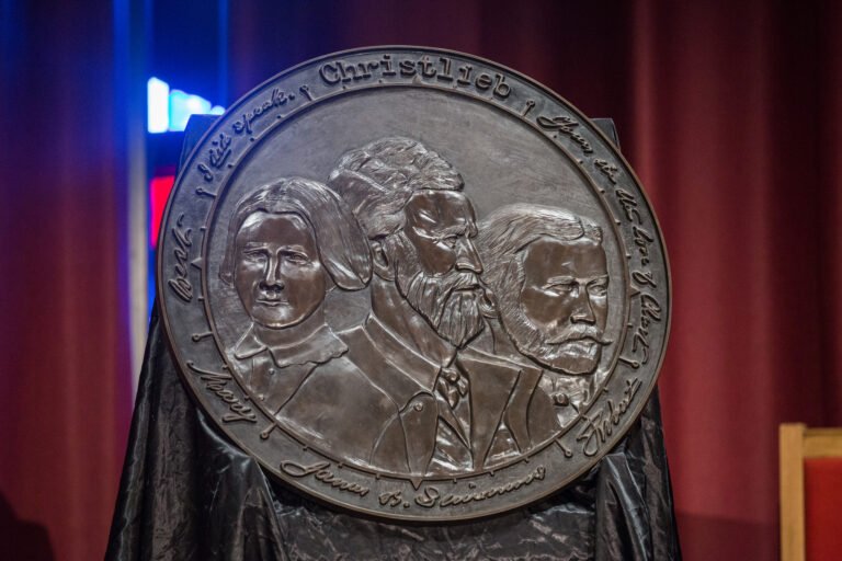 Hardin-Simmons University seal with portrait of all three founders