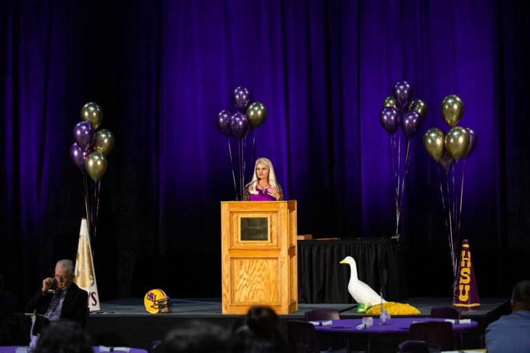 Tera Gibson, director of human resources at HSU, addresses attendees of the 2019 Faculty/Staff Appreciation Reception.