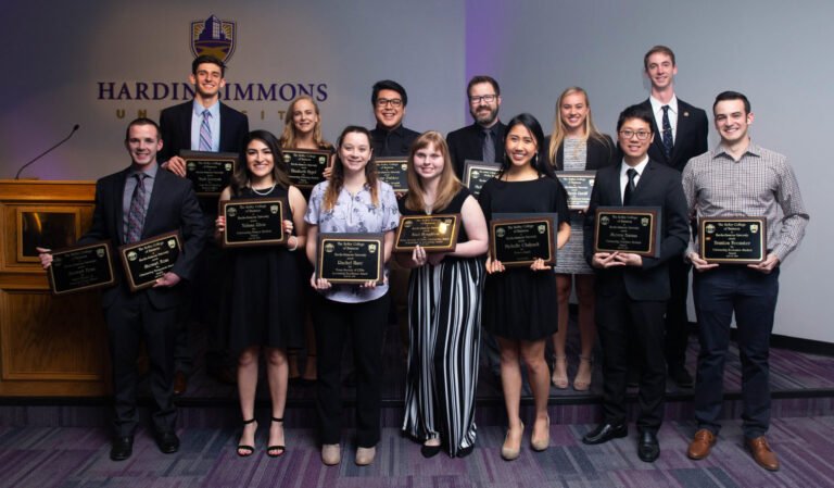 KCOB Award Winners at the Queen Award Program