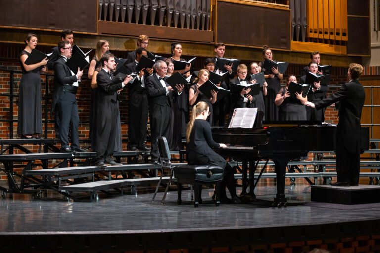 The Concert Choir performs in the Fall Choral Showcase.