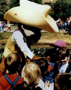 HSU’s previous cowboy mascot greets a group of children in 1992. 