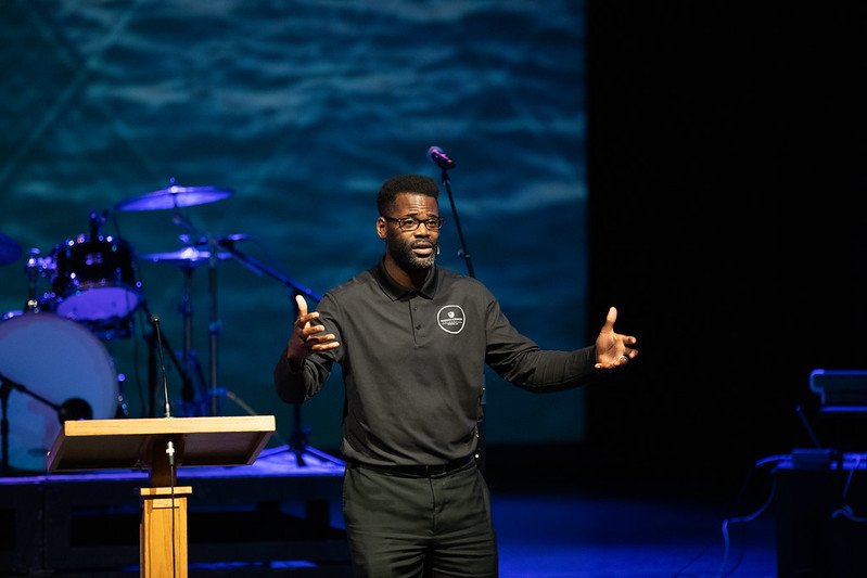 Dr. Travis Craver speaks during a chapel service in Jan. ‘20.