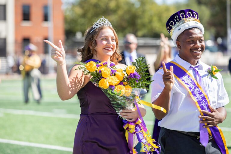 2023 Hardin-Simmons University Homecoming Queen and King.
