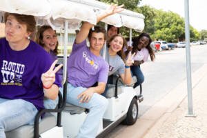 Students who work with the Admissions Office give tours to prospective students and their families. 