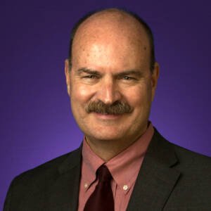 Dr. Robert Tucker Employee Photo