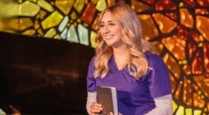 Web photo size - Nora